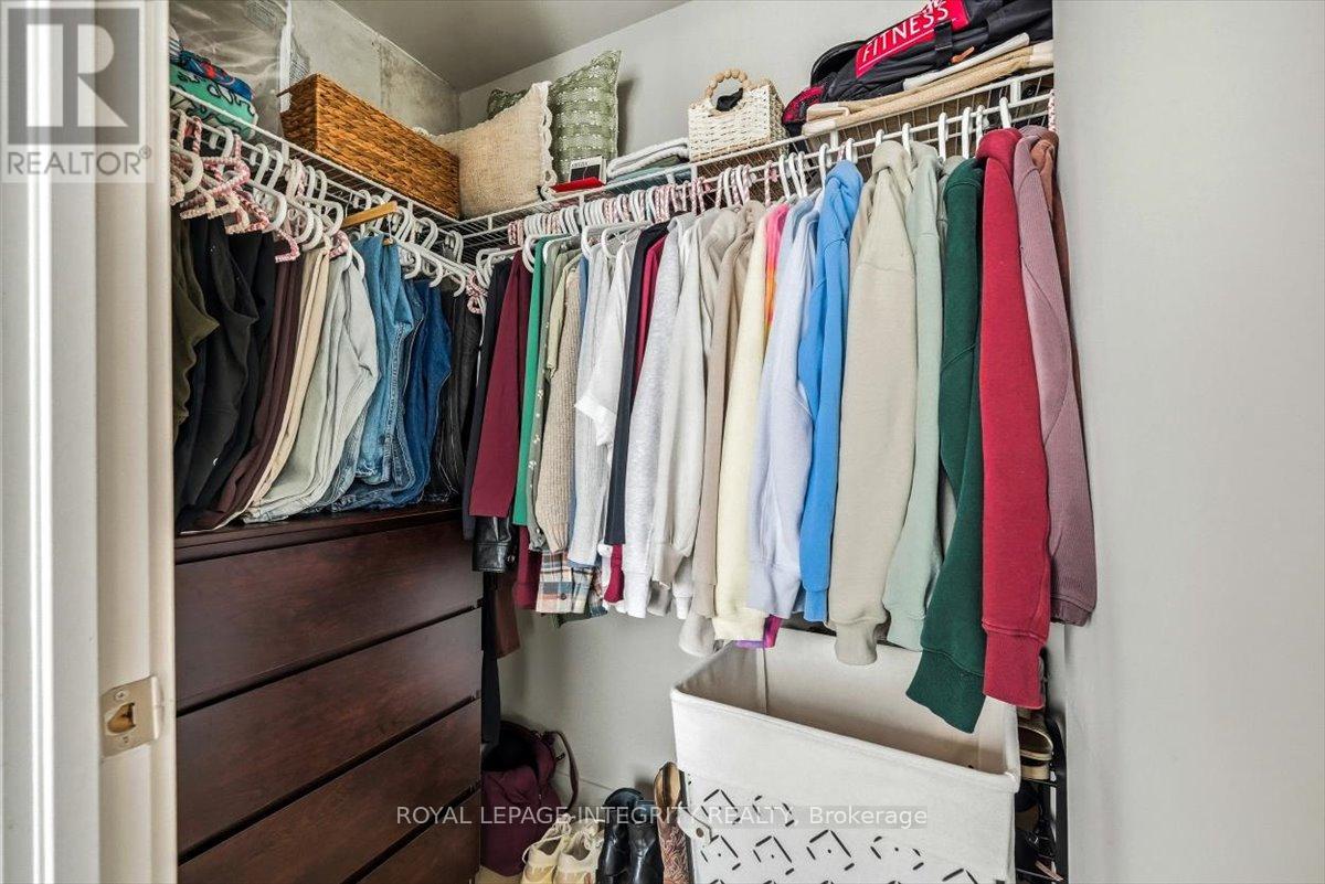 602 - 203 Catherine Street