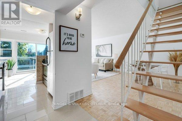 216 - 12 Corkstown Road