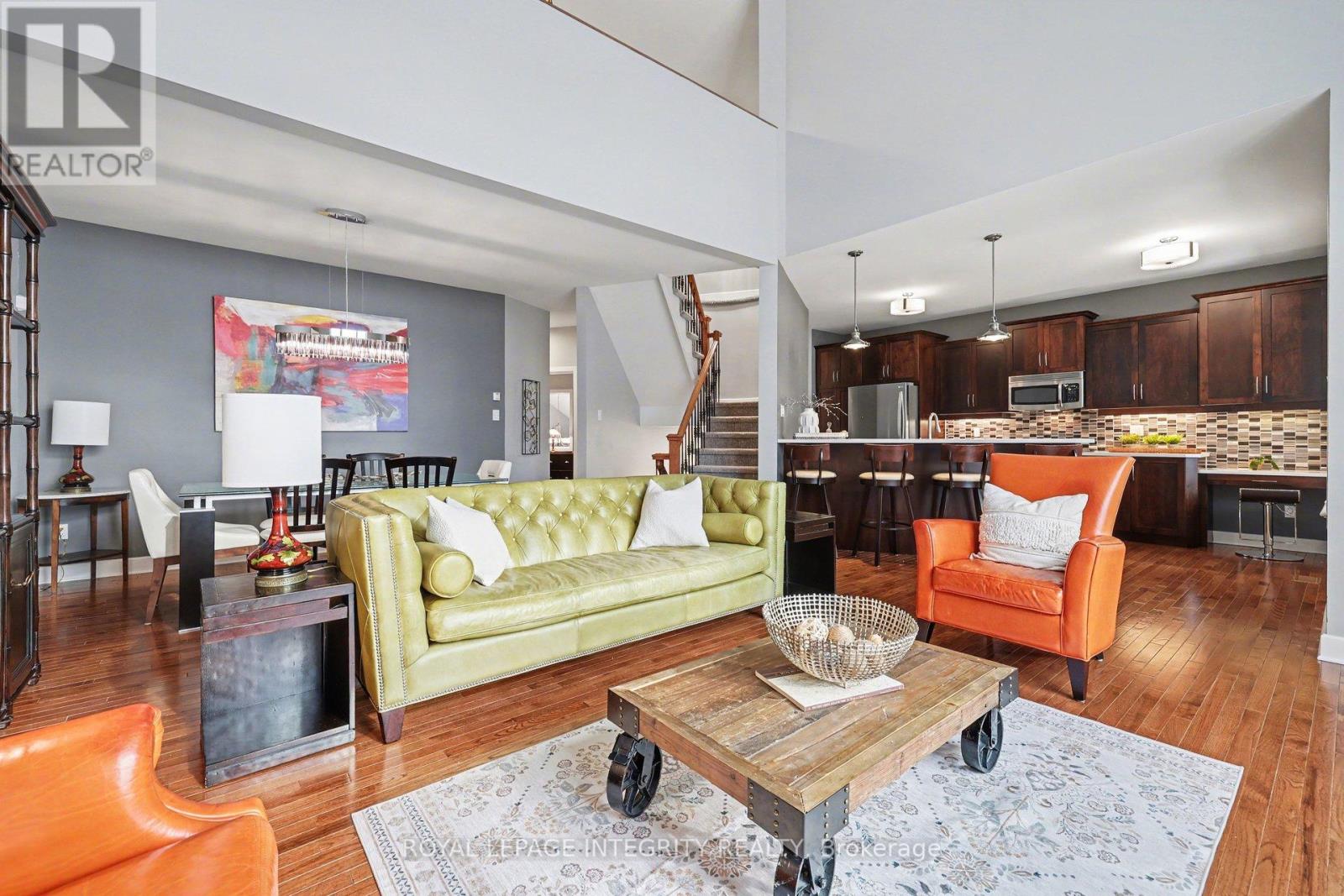 15 Marsh Sparrow Private