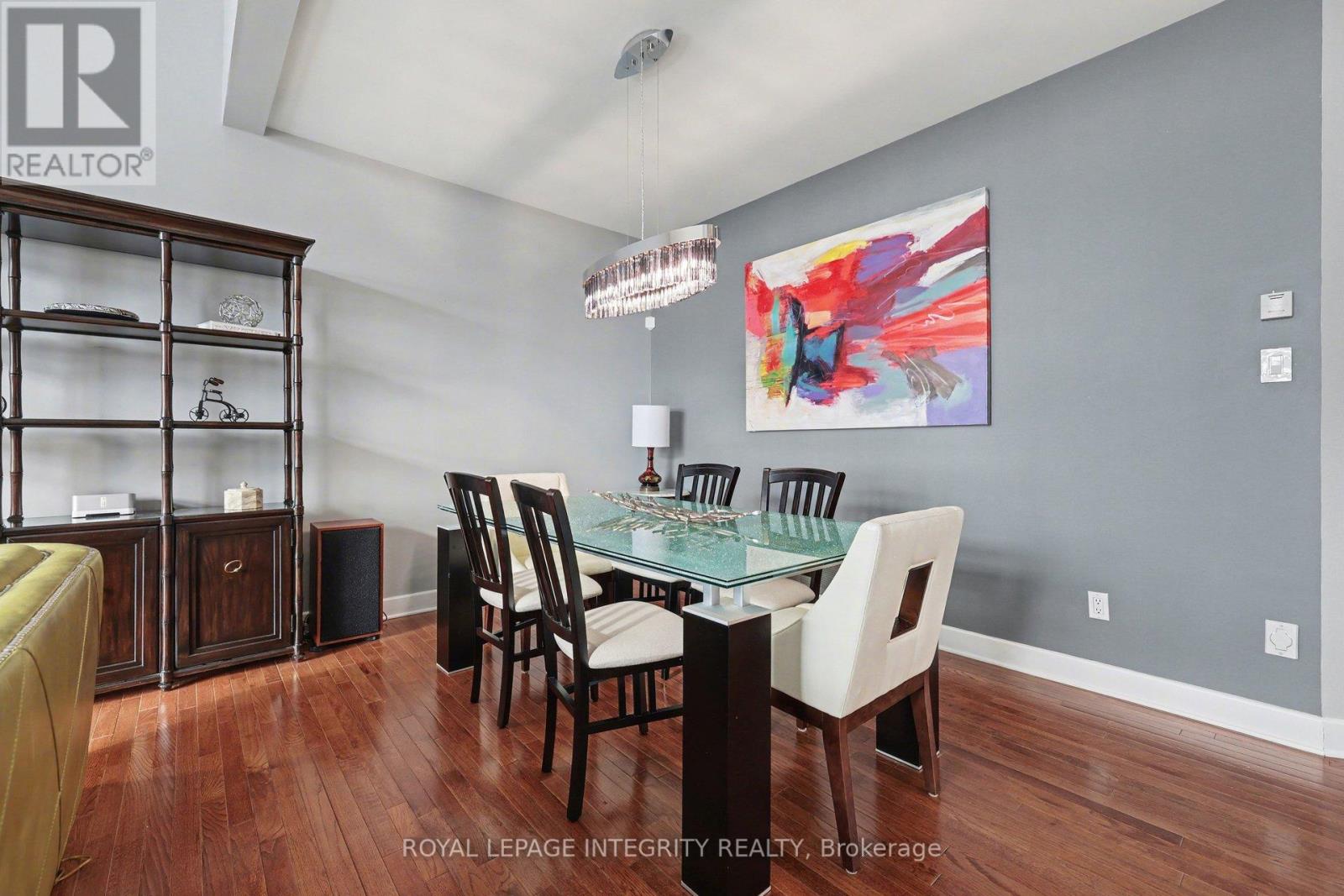 15 Marsh Sparrow Private