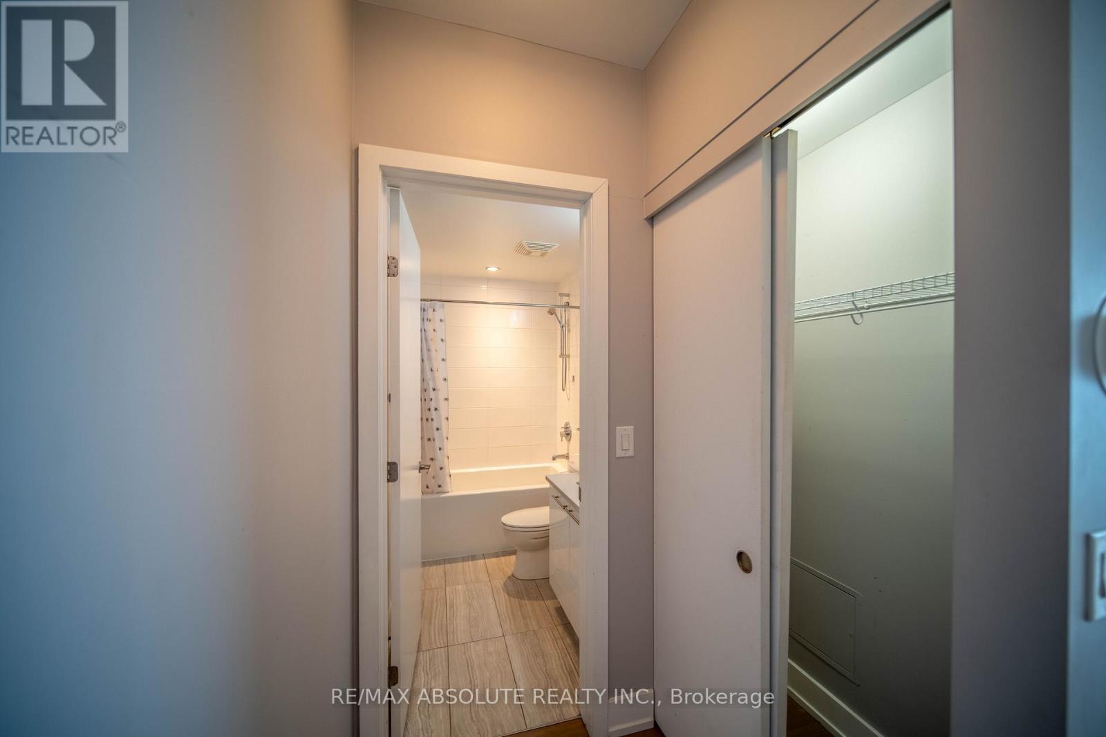 607 - 360 Patricia Avenue