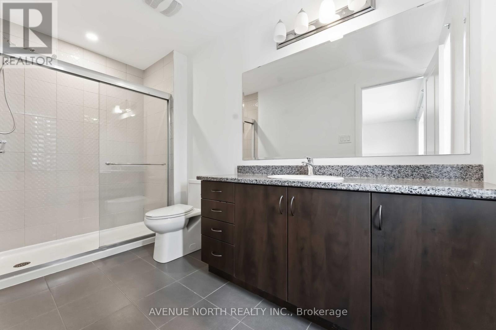 2082 Caltra Crescent