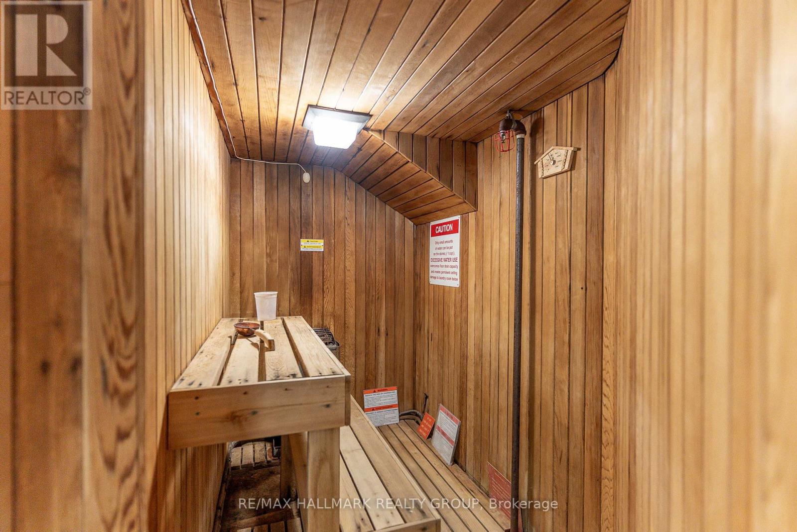 Th2 - 300 Queen Elizabeth Drive