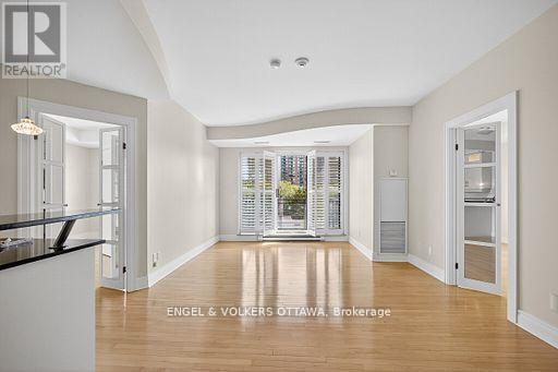 505 - 95 Bronson Avenue