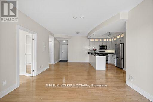 505 - 95 Bronson Avenue