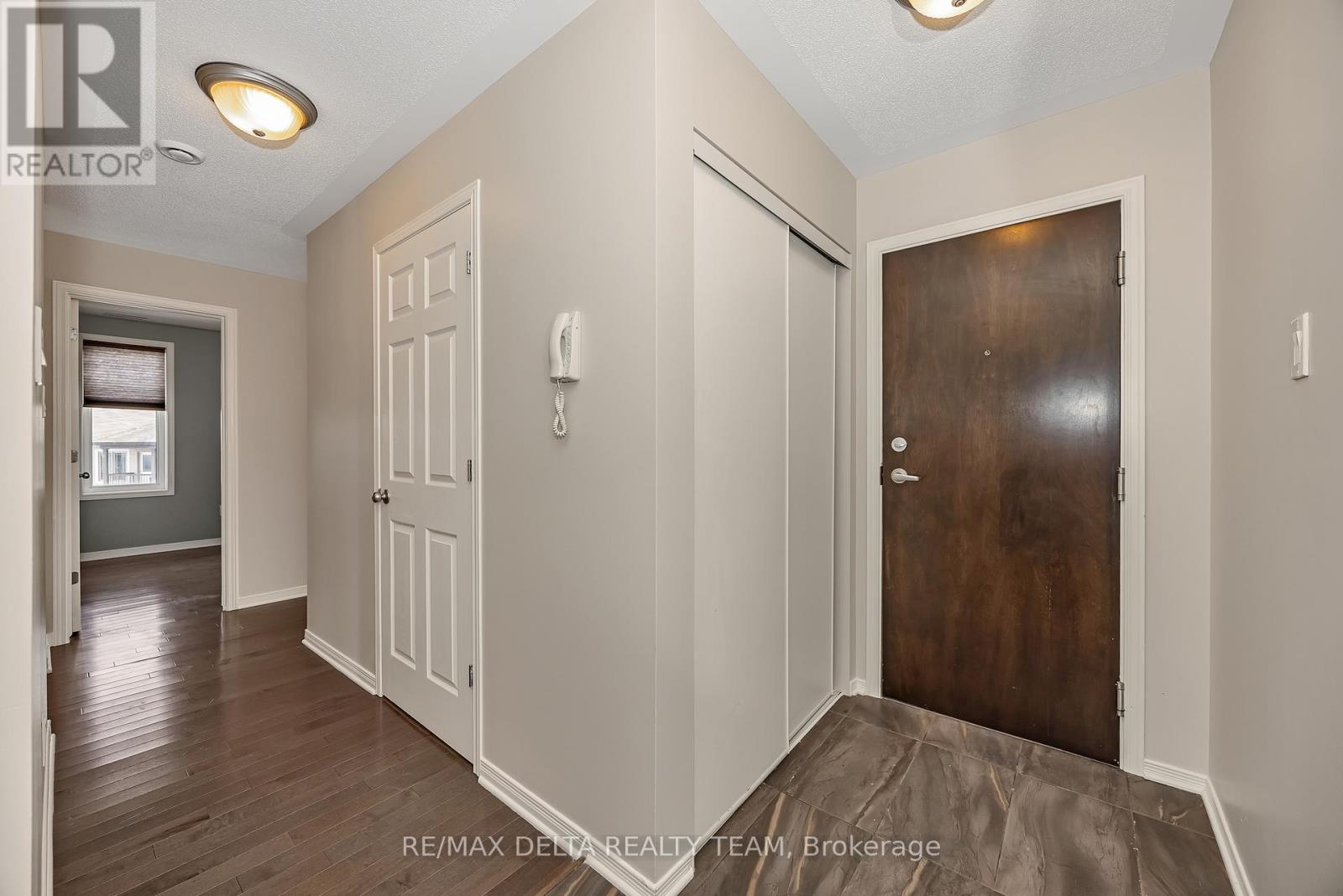 7 - 486 Via Verona Avenue