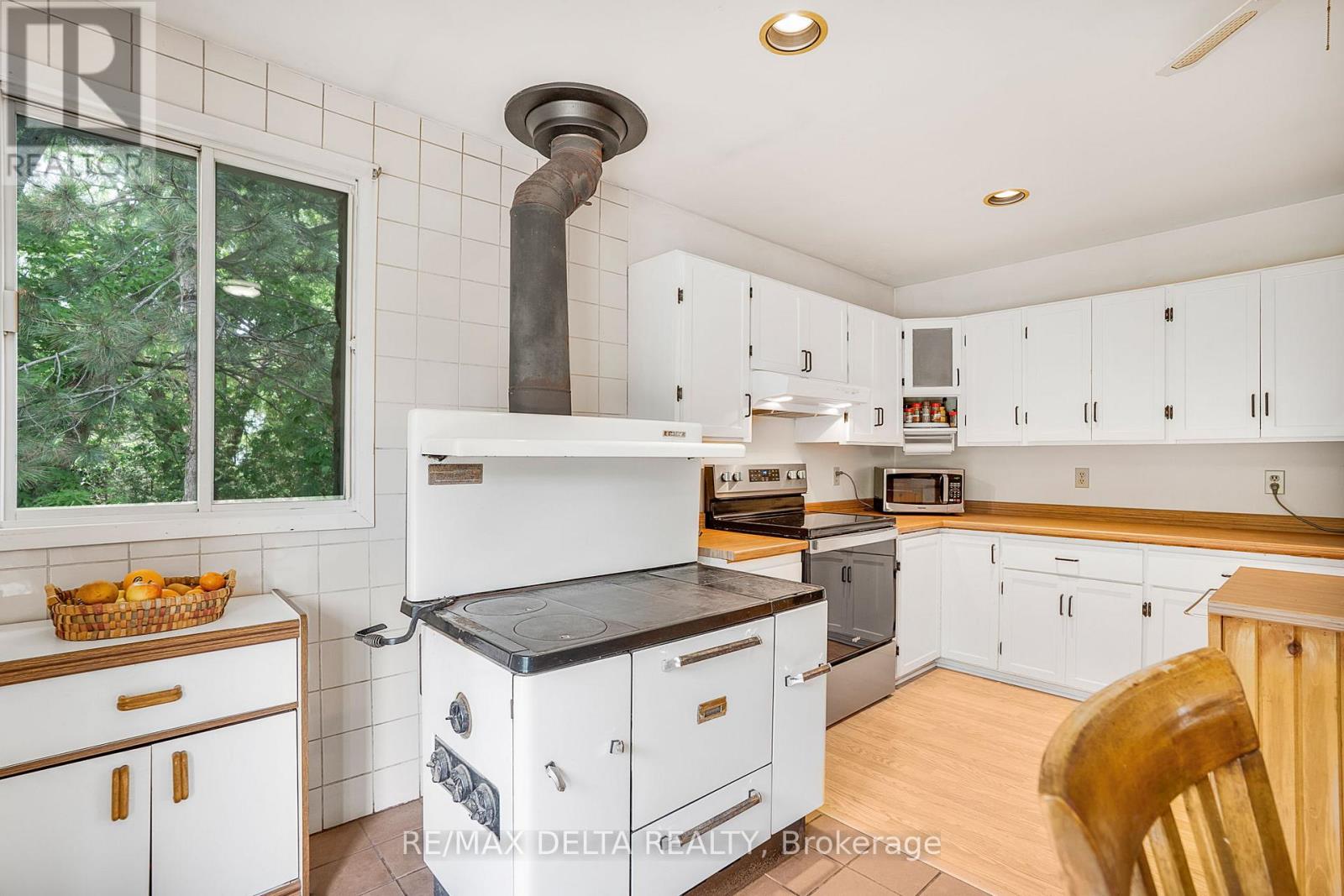 2685 Concession 7 Road