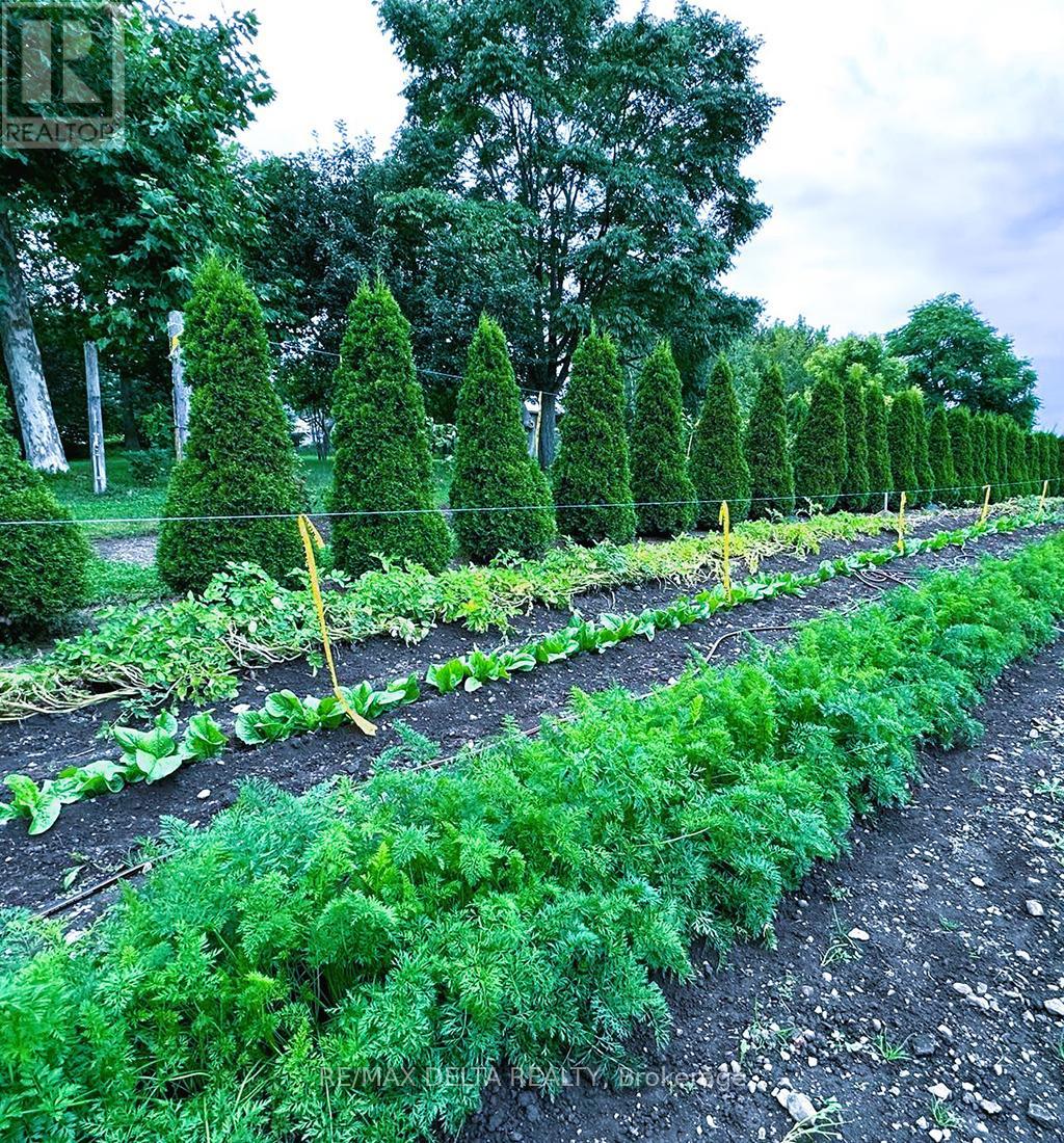 2685 Concession 7 Road