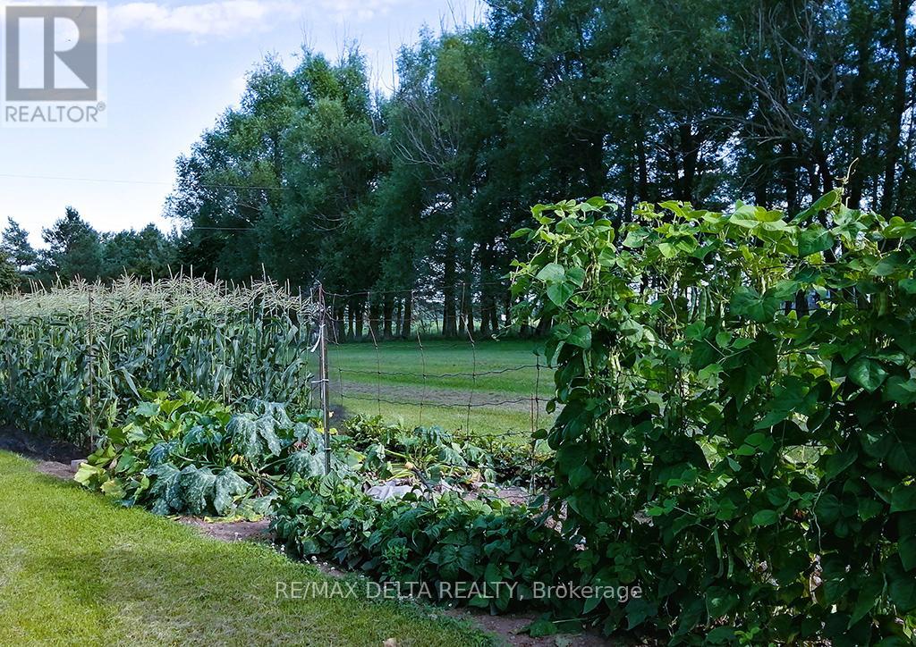 2685 Concession 7 Road