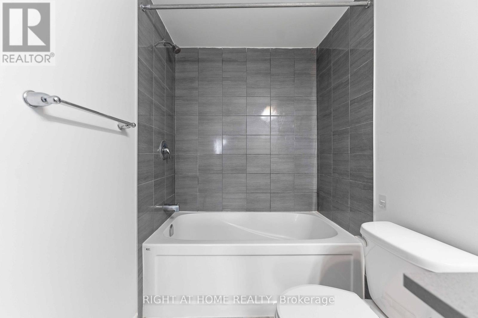 404 Edgevalley Court