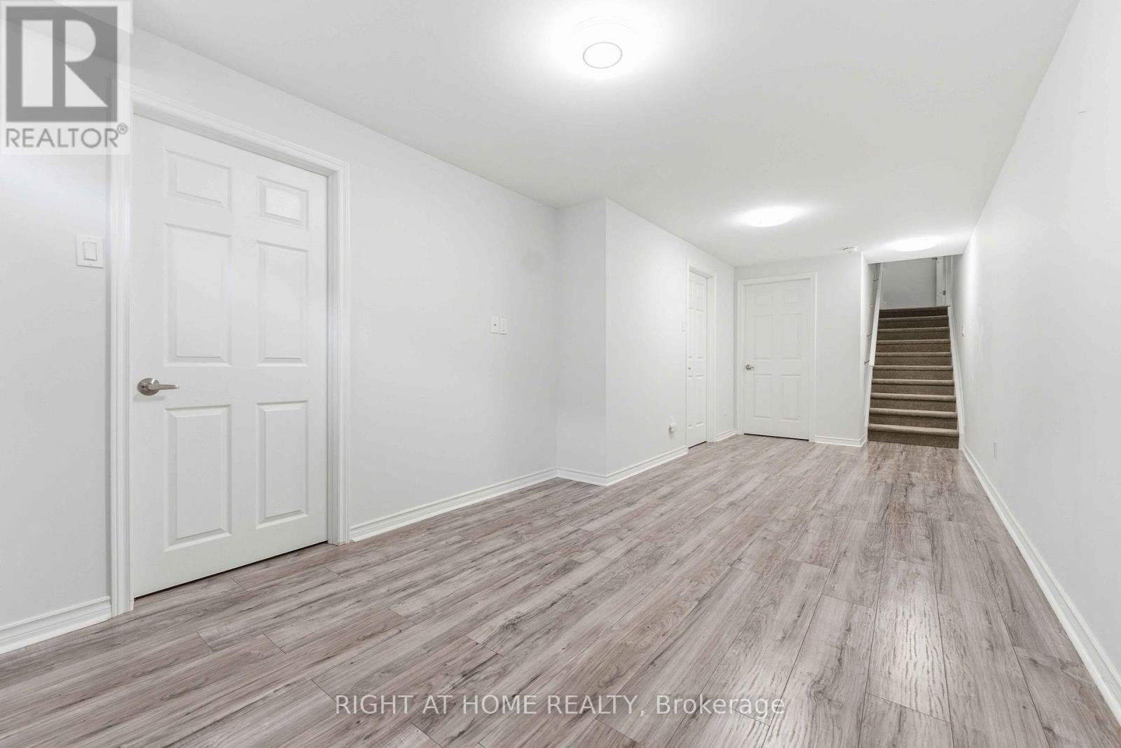 404 Edgevalley Court