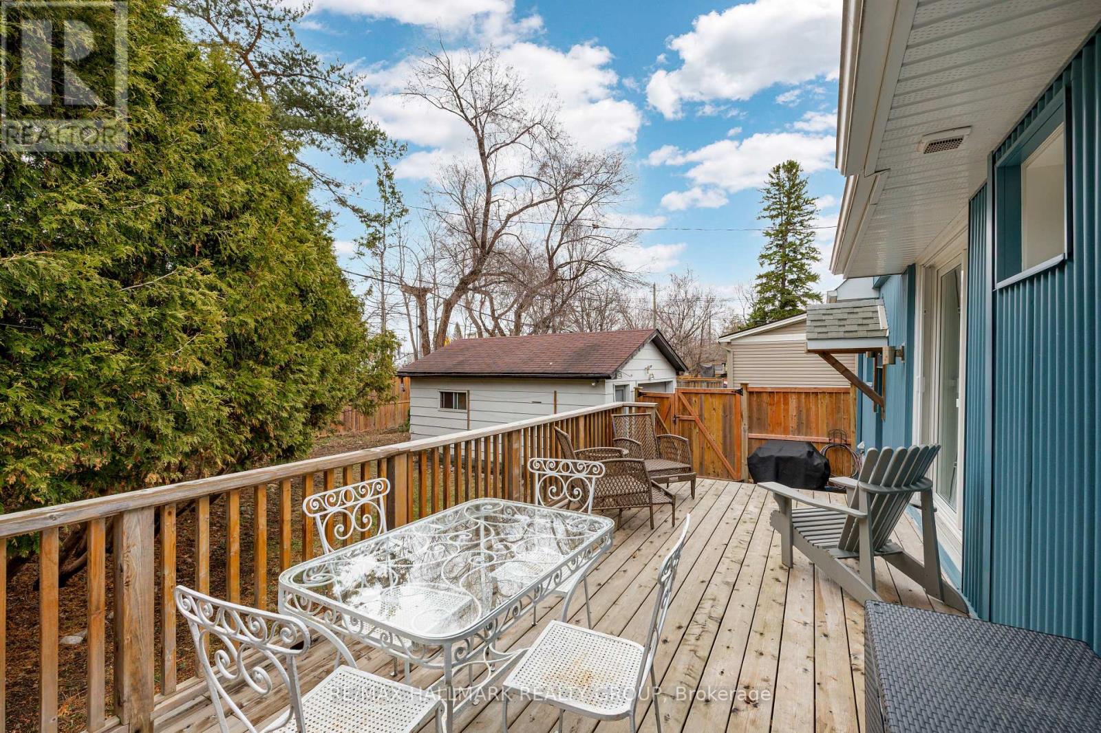 229 Greensway Avenue