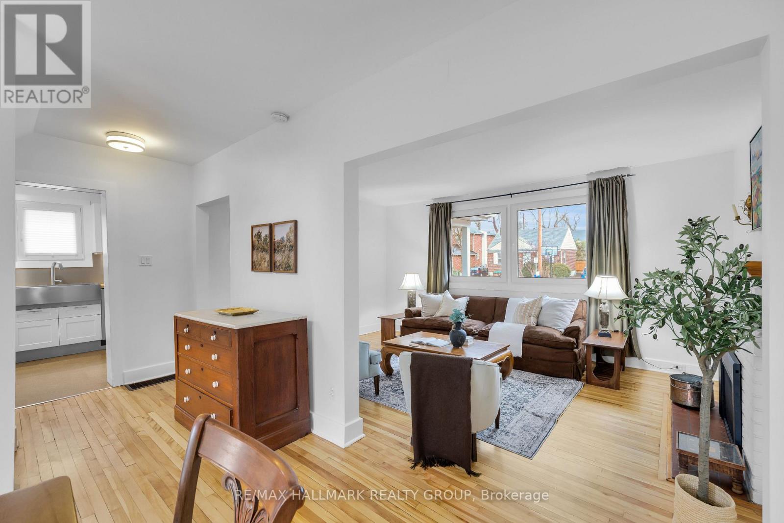 229 Greensway Avenue