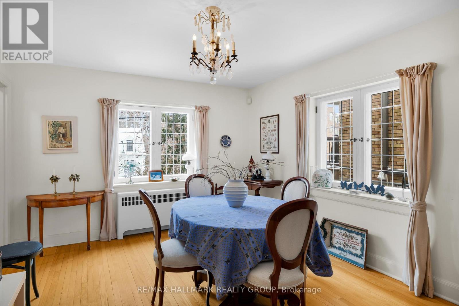 248 Old Irving Place