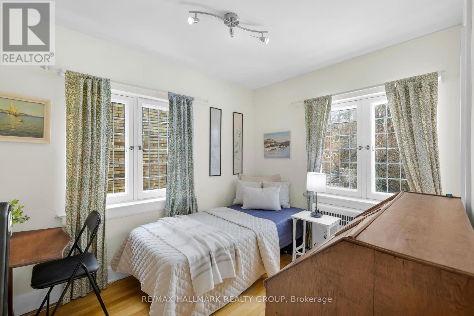 248 Old Irving Place