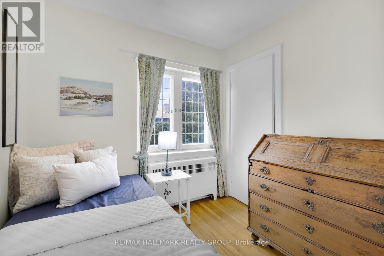 248 Old Irving Place