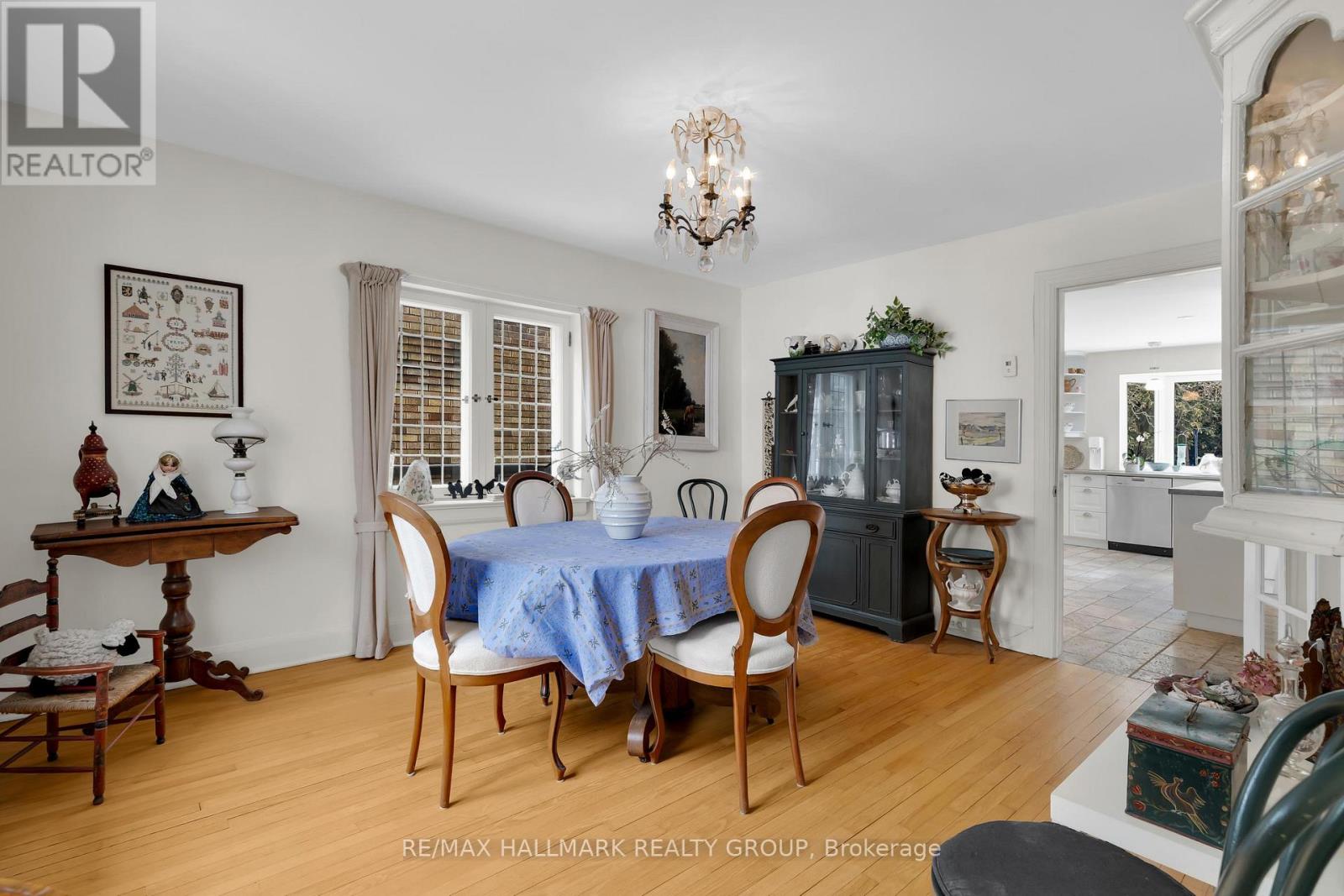 248 Old Irving Place