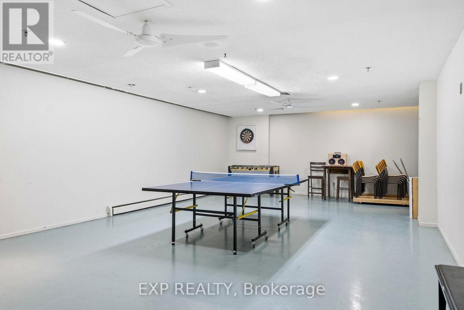 2102 - 415 Greenview Avenue