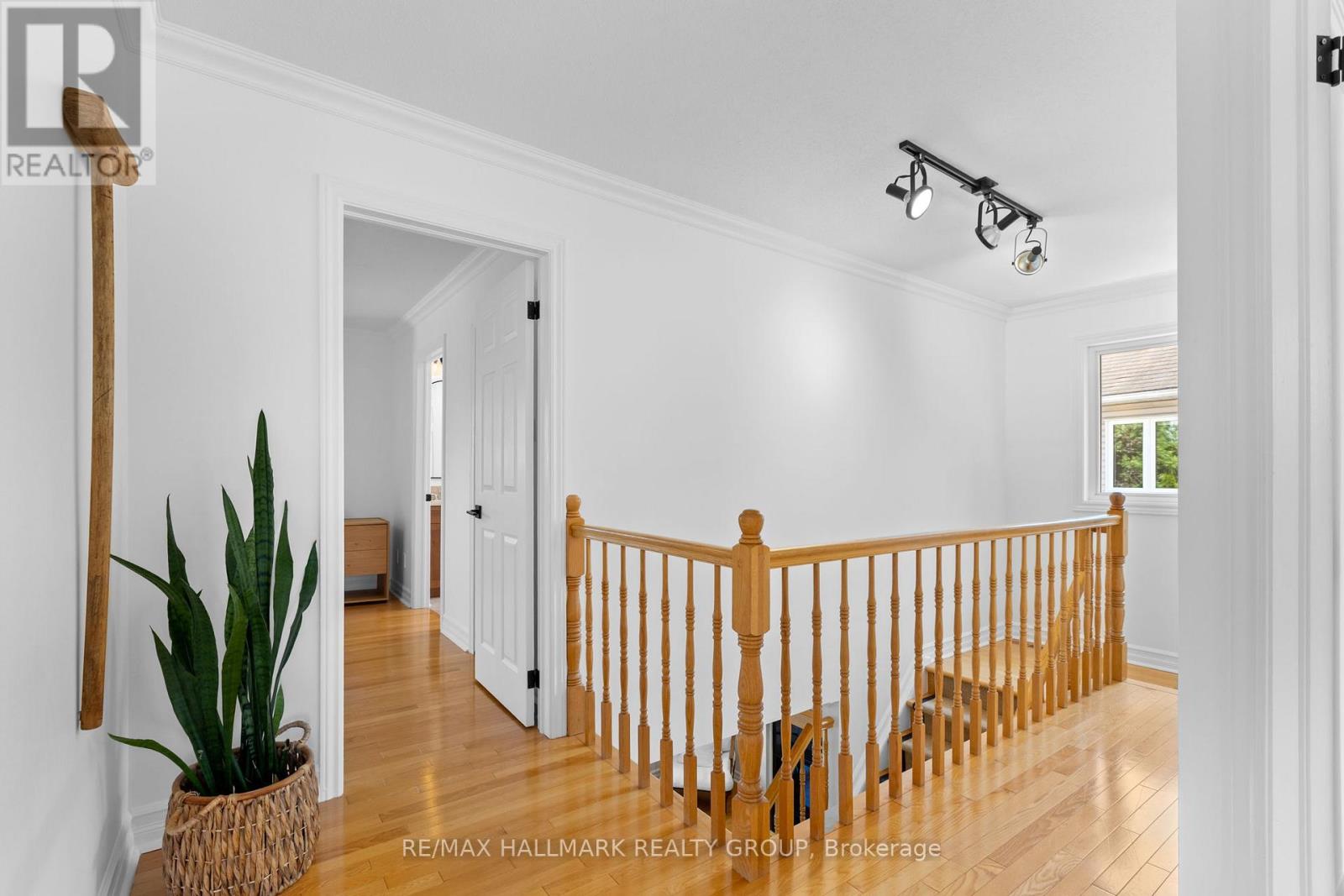 804 Adencliffe Drive