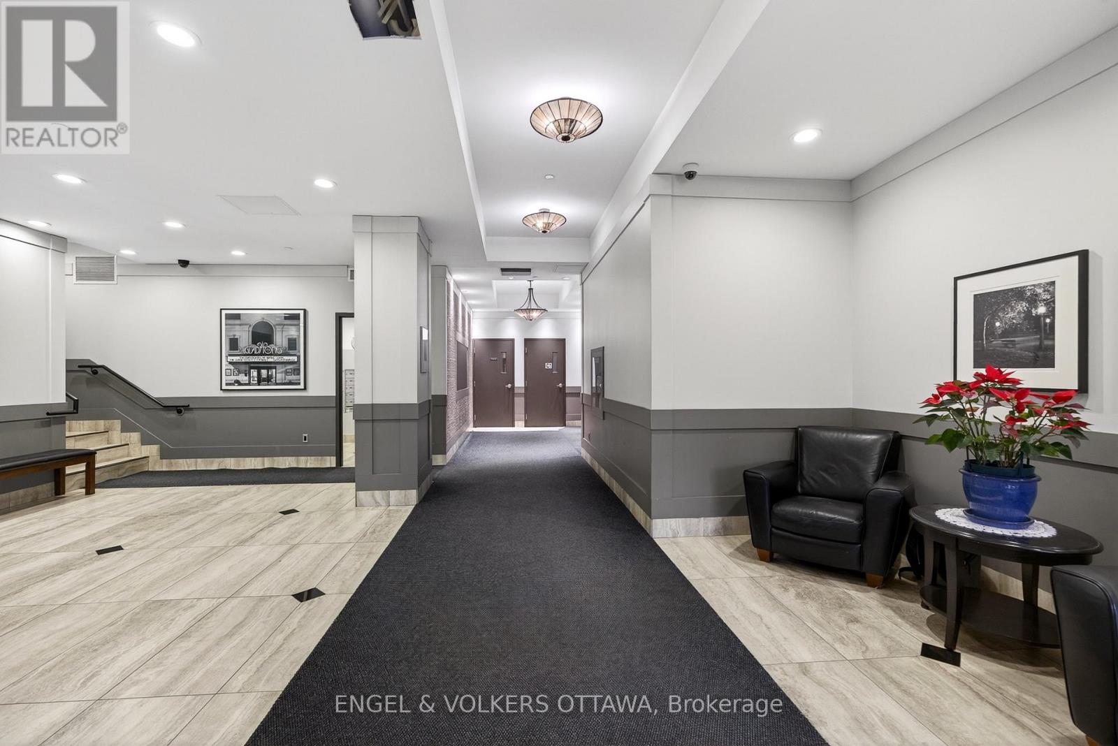 410 - 327 Breezehill Avenue S