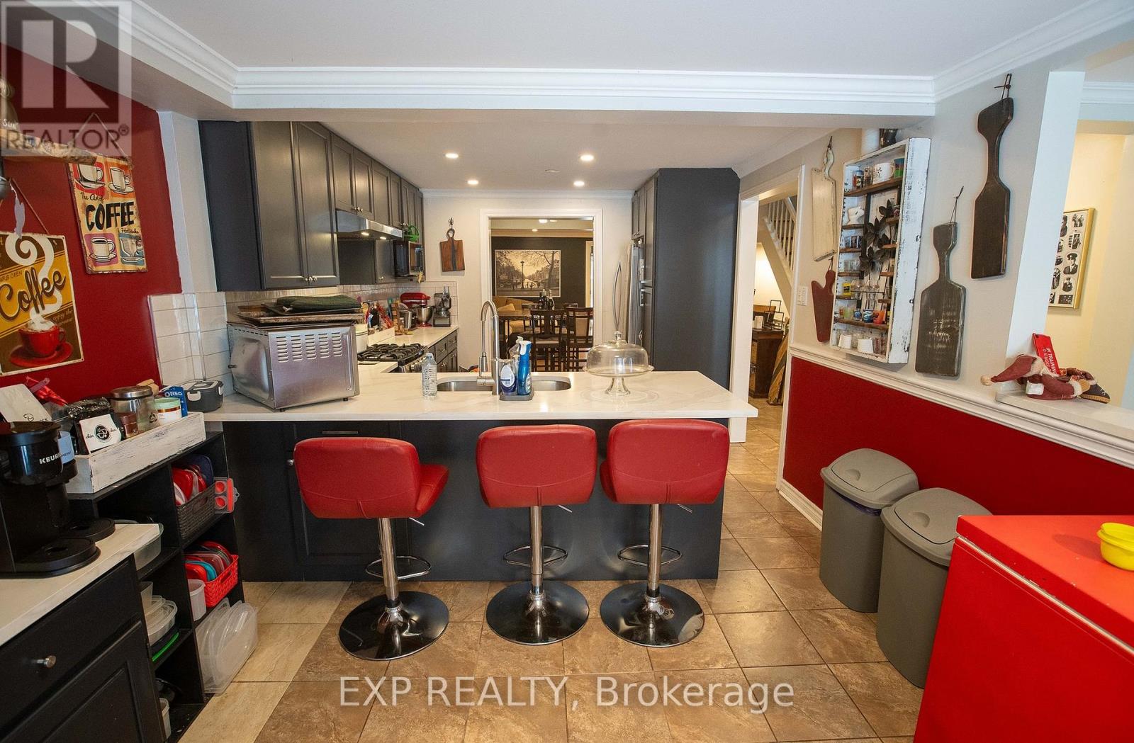 1108 Grenoble Crescent