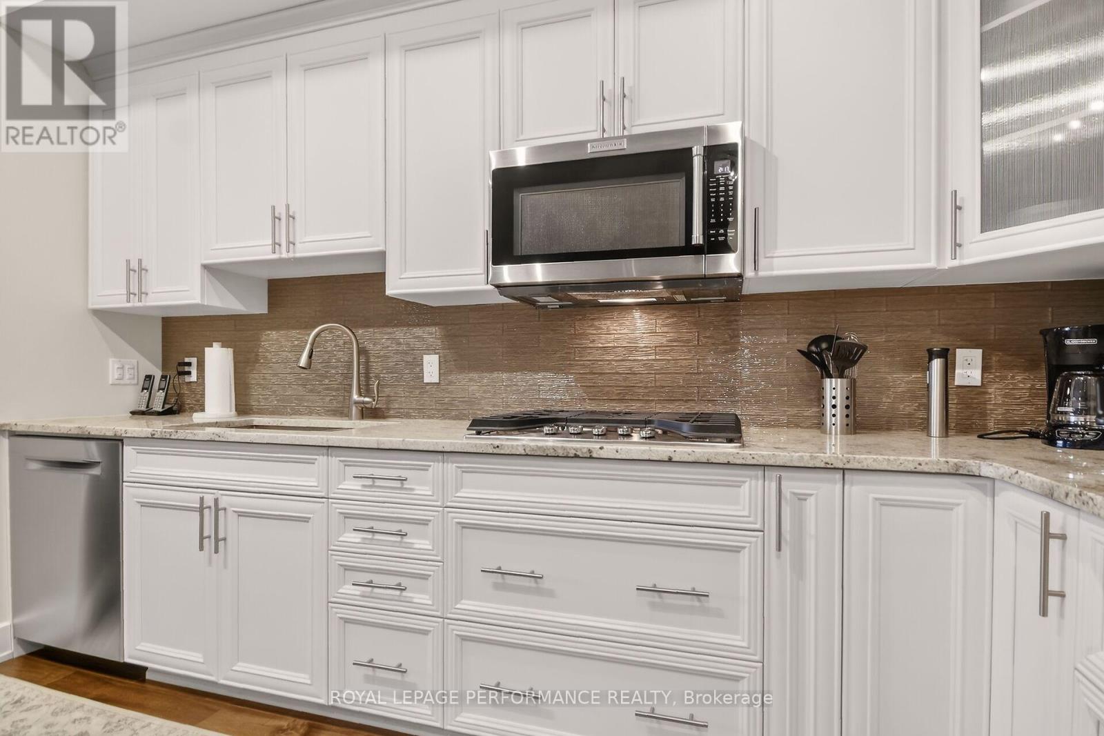 408 - 615 Longfields Drive