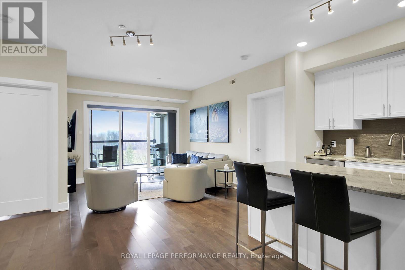 408 - 615 Longfields Drive