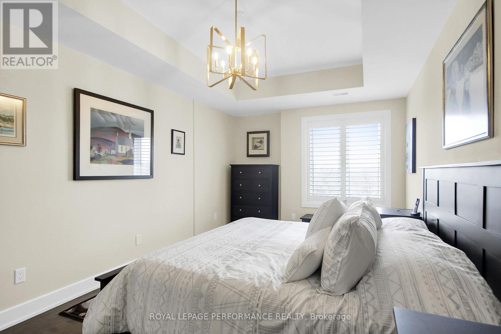 408 - 615 Longfields Drive