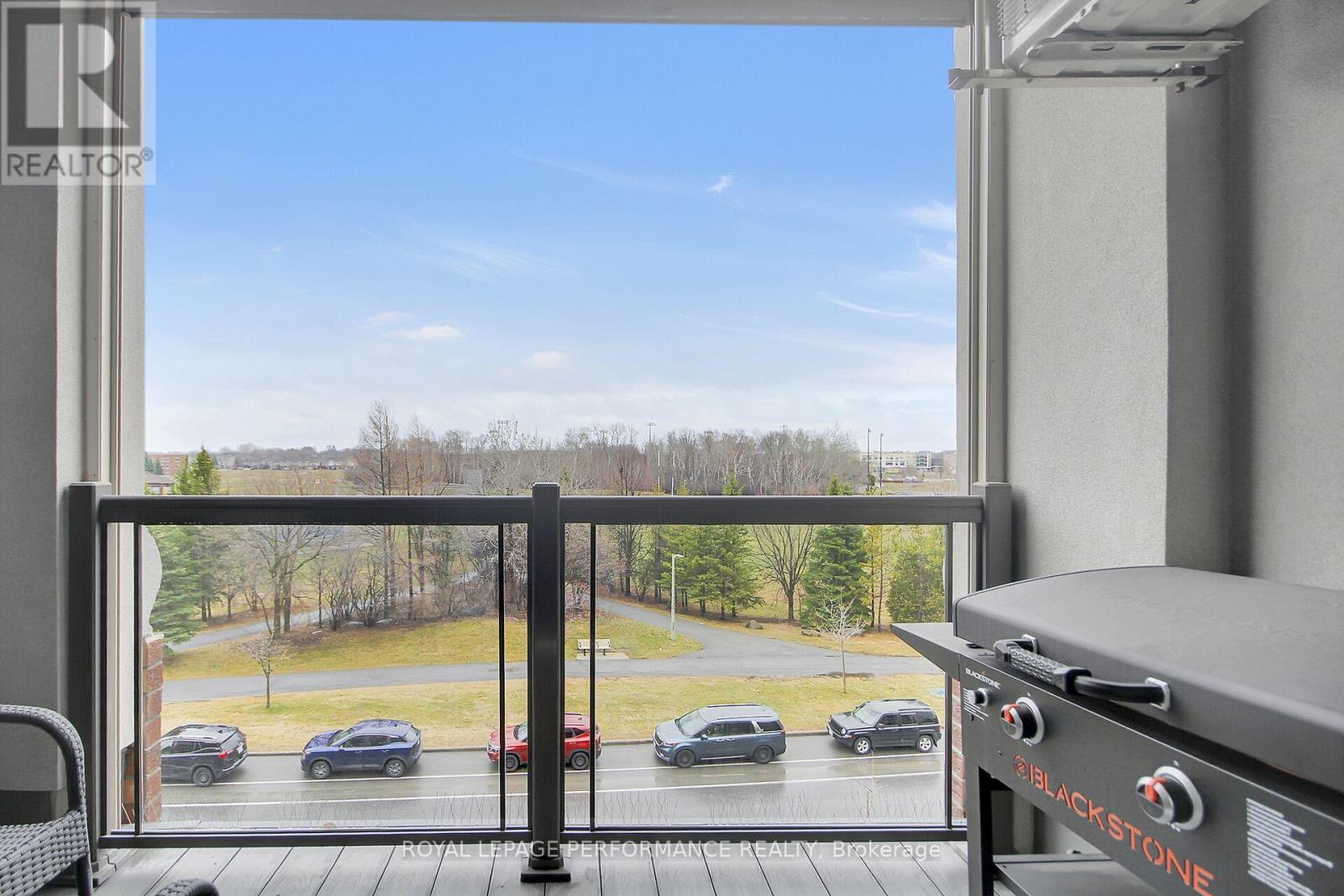 408 - 615 Longfields Drive