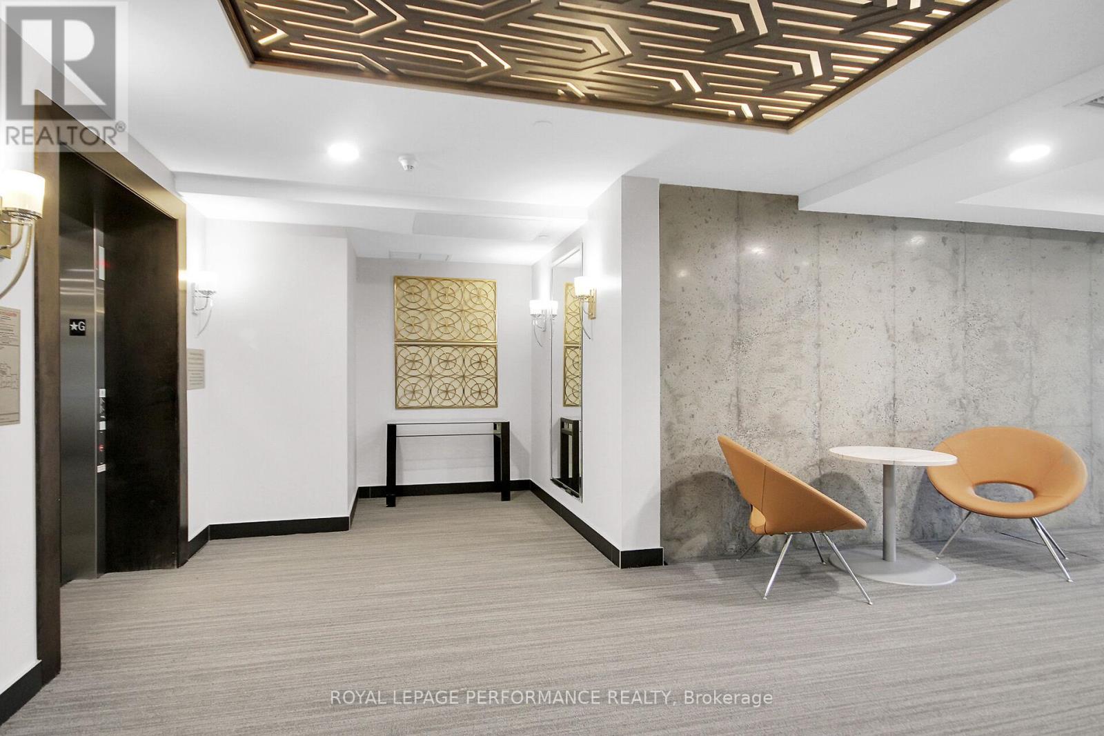 408 - 615 Longfields Drive