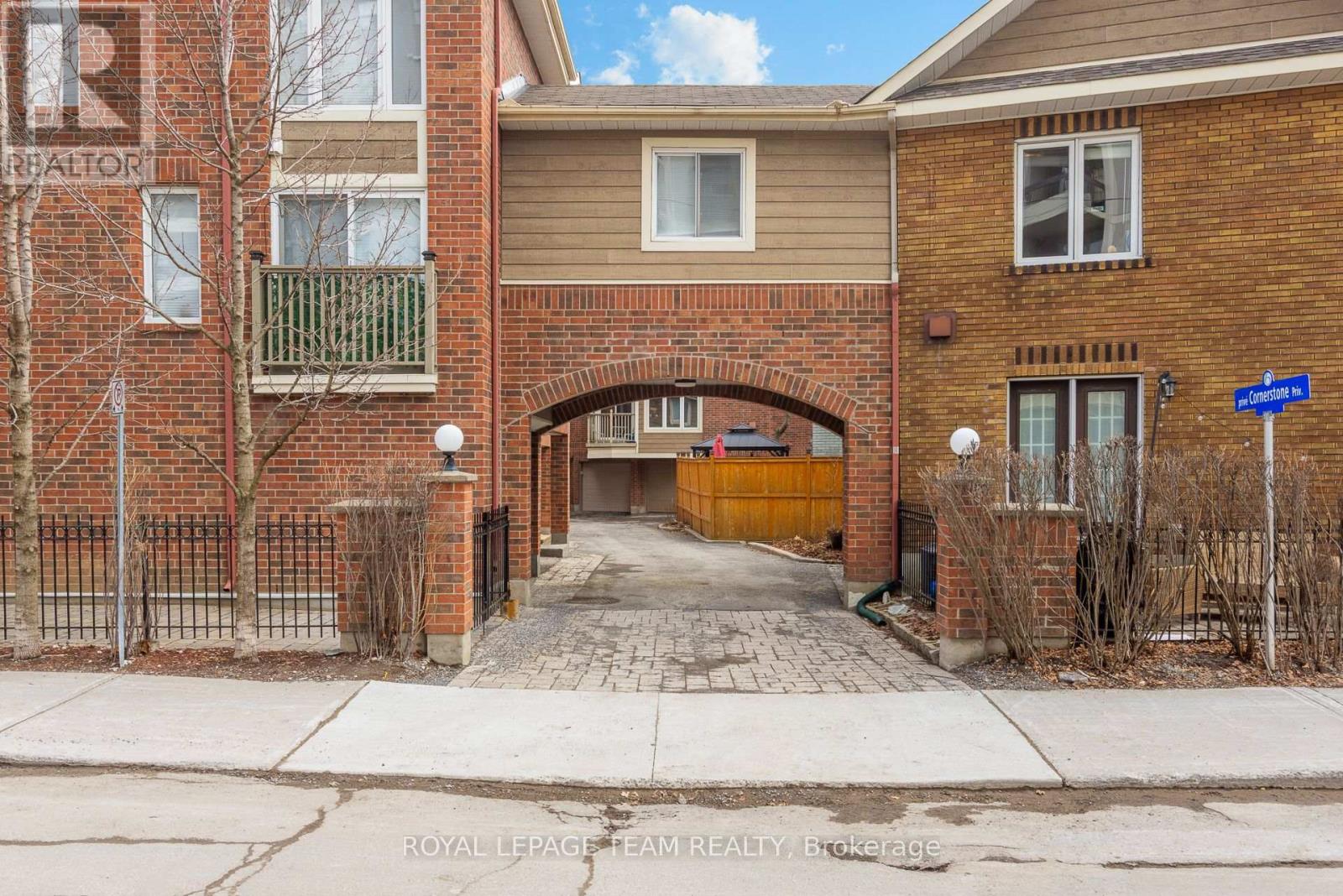 10 Cornerstone Private