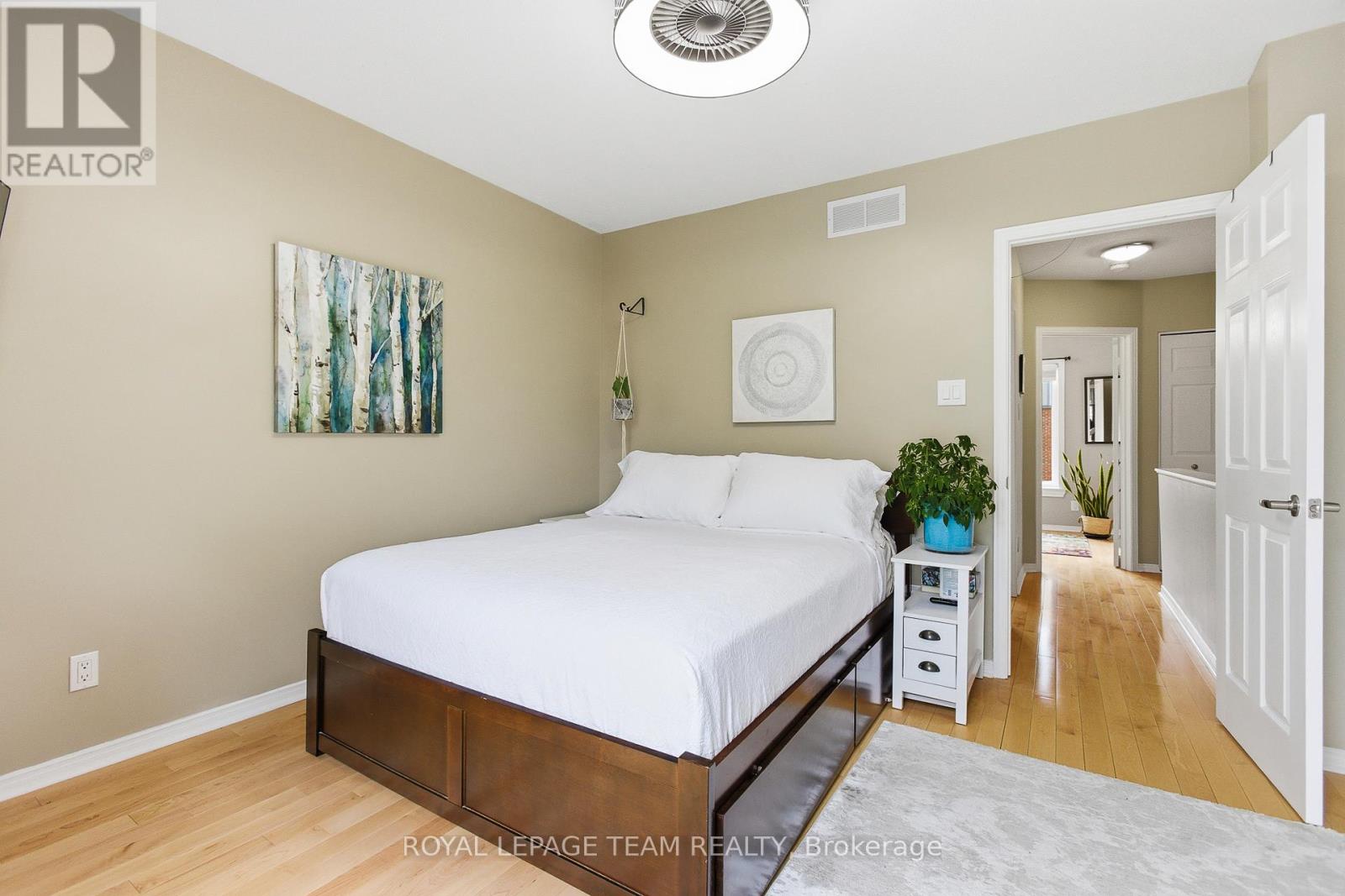 10 Cornerstone Private