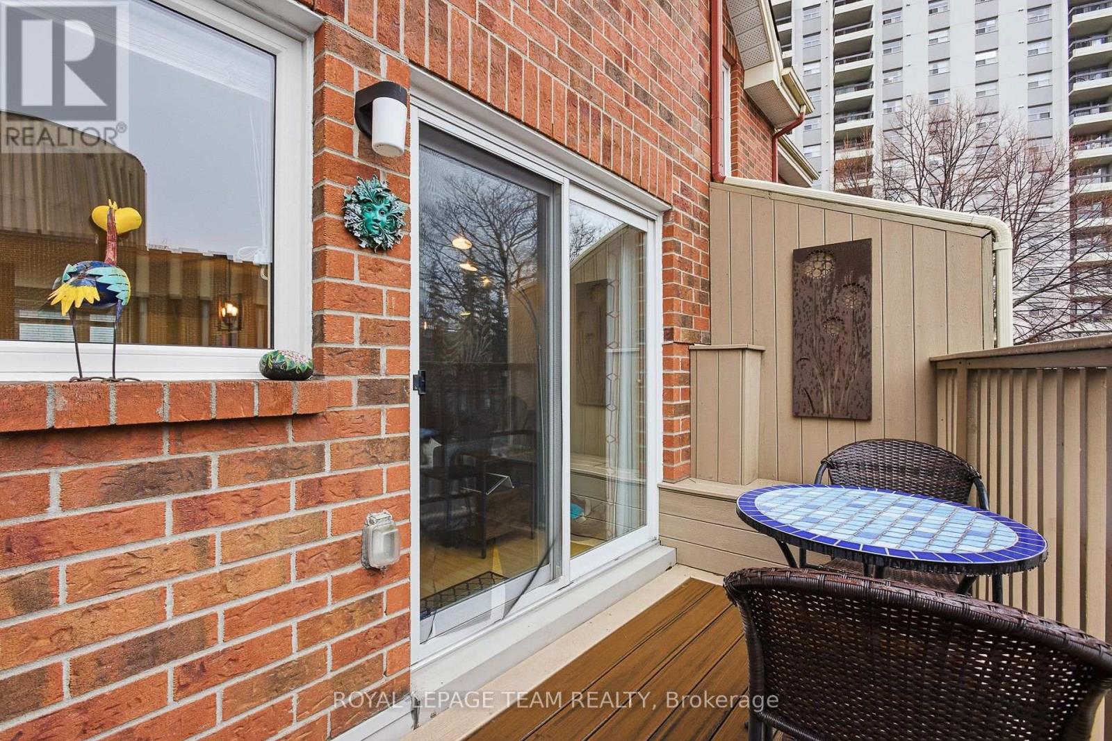 10 Cornerstone Private