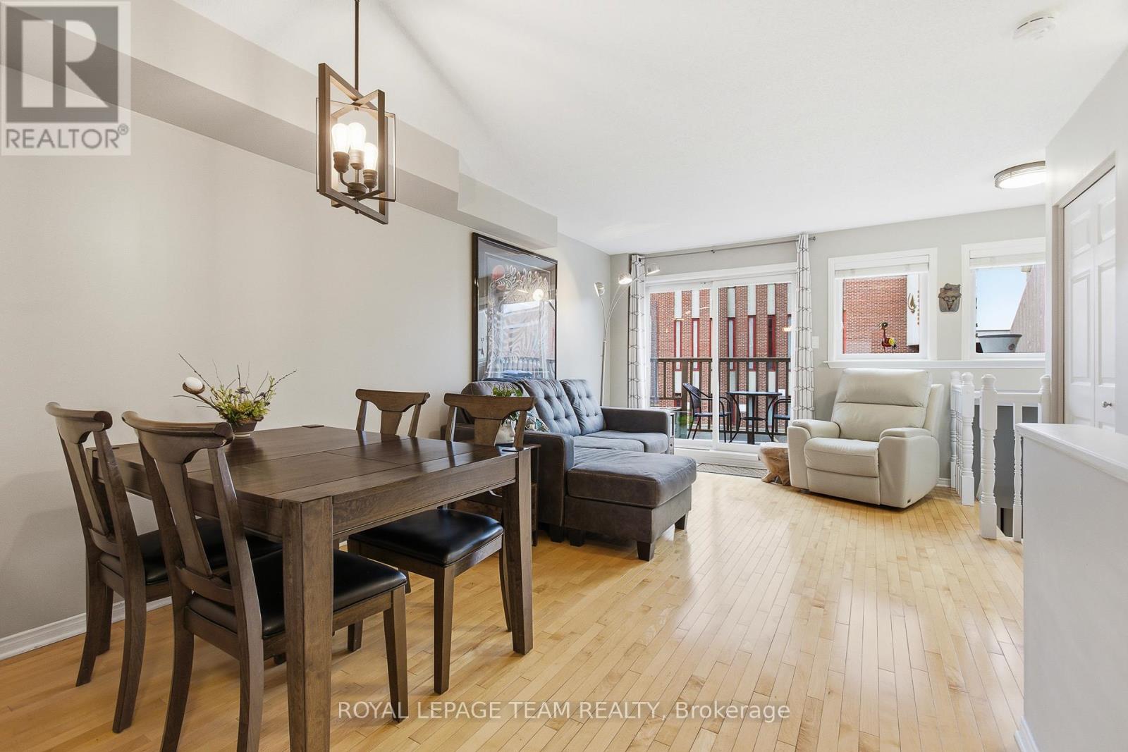 10 Cornerstone Private