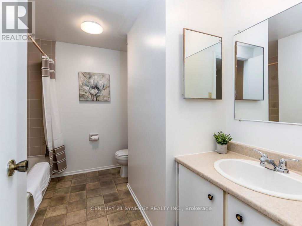 16 - 71 Clarkson Crescent