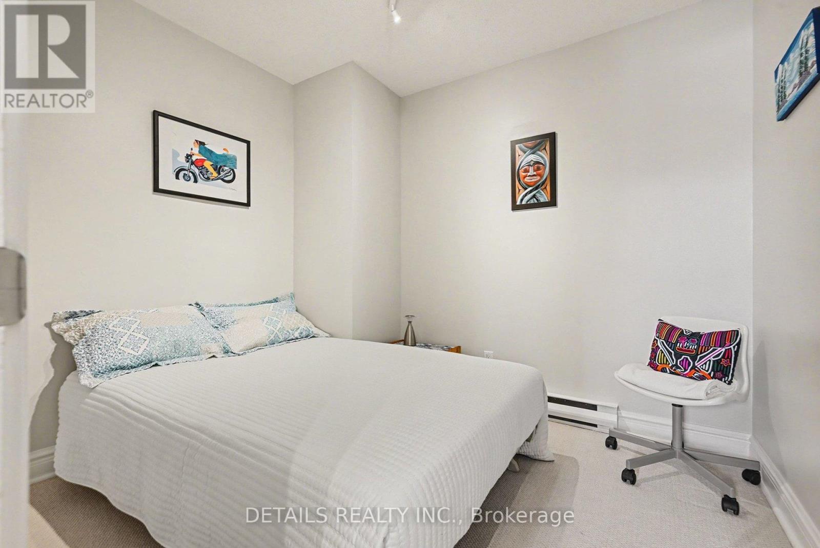 311 - 1 Rosamond Street E