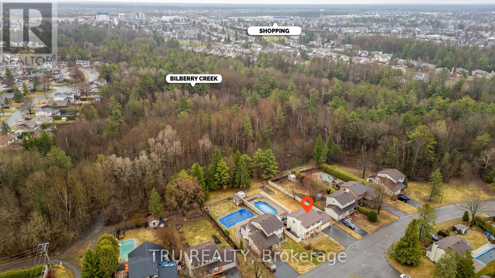 256 Hoylake Crescent