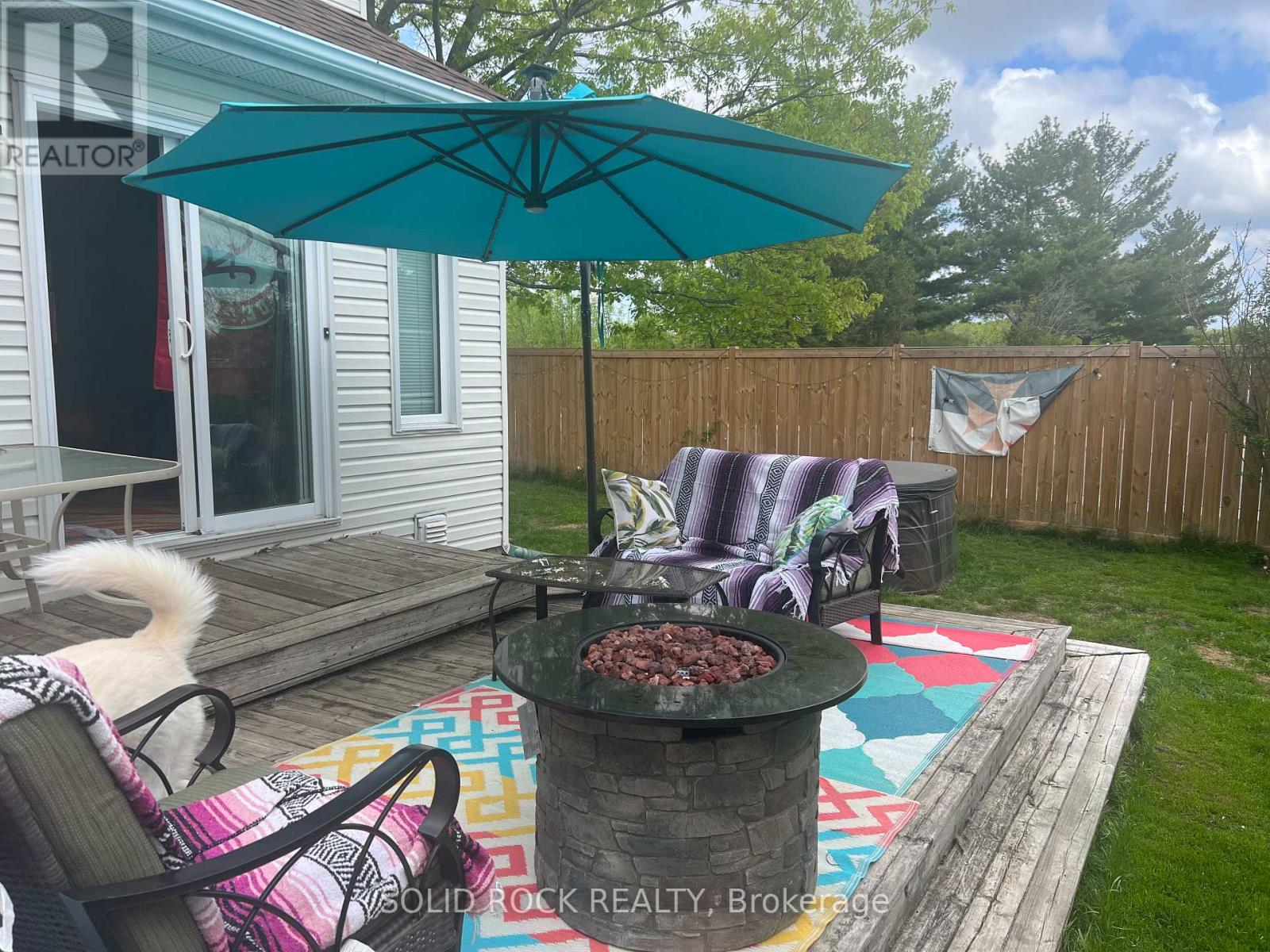 2 Newborough Crescent