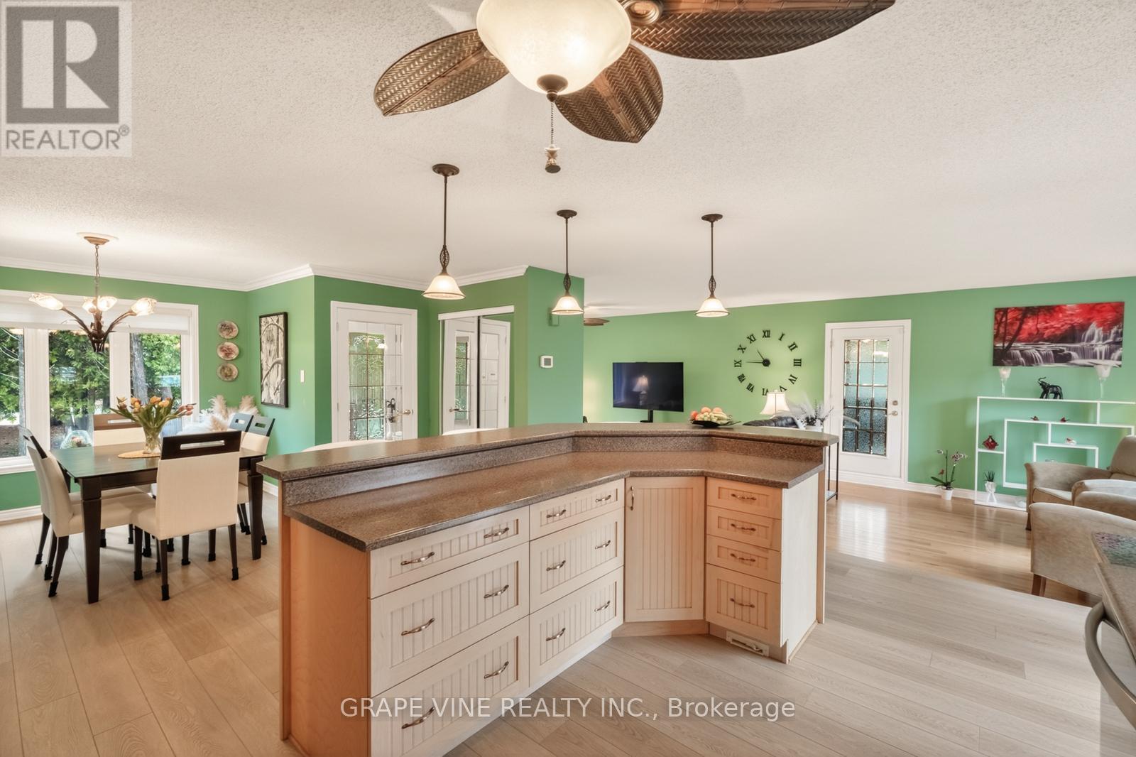 119 Sierra Woods Drive