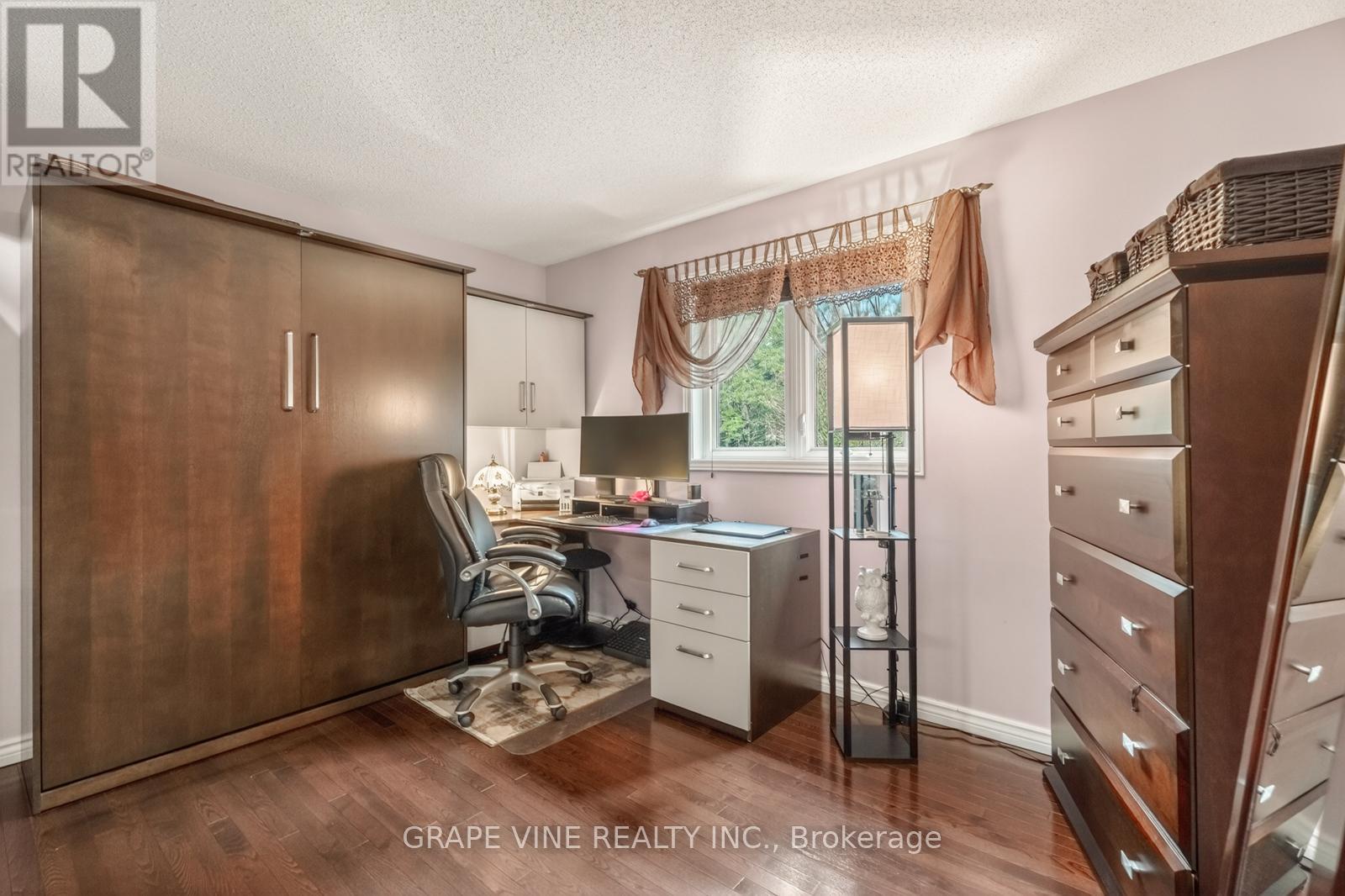 119 Sierra Woods Drive