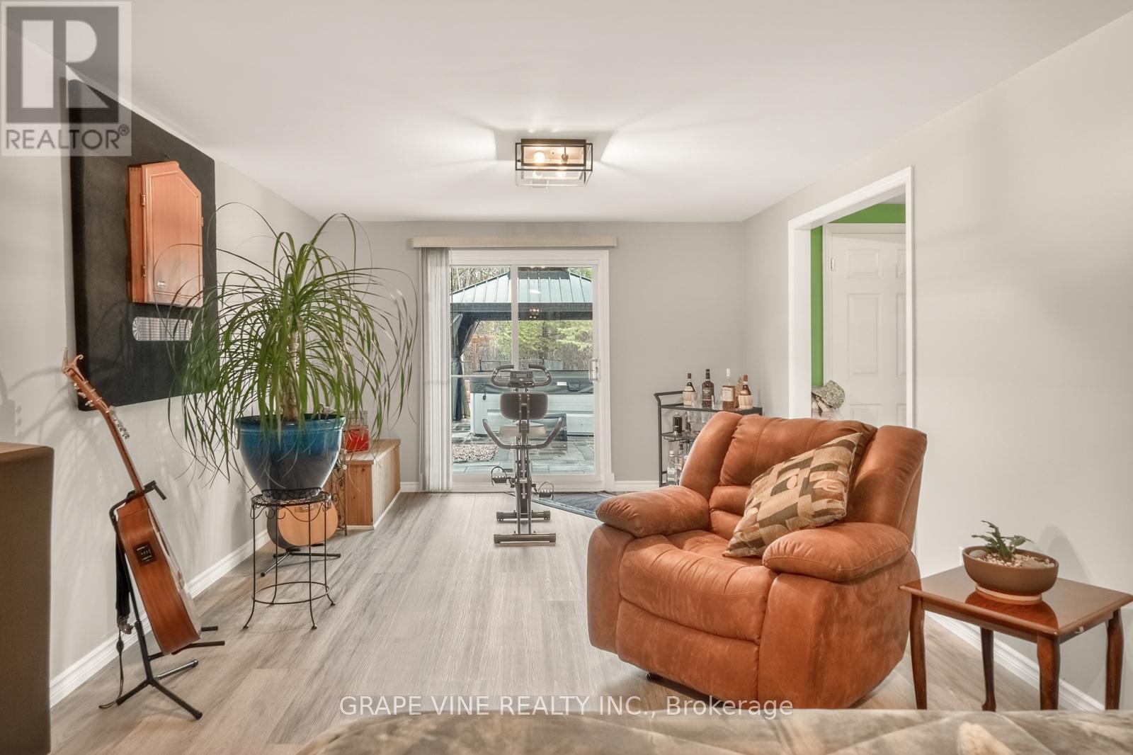 119 Sierra Woods Drive