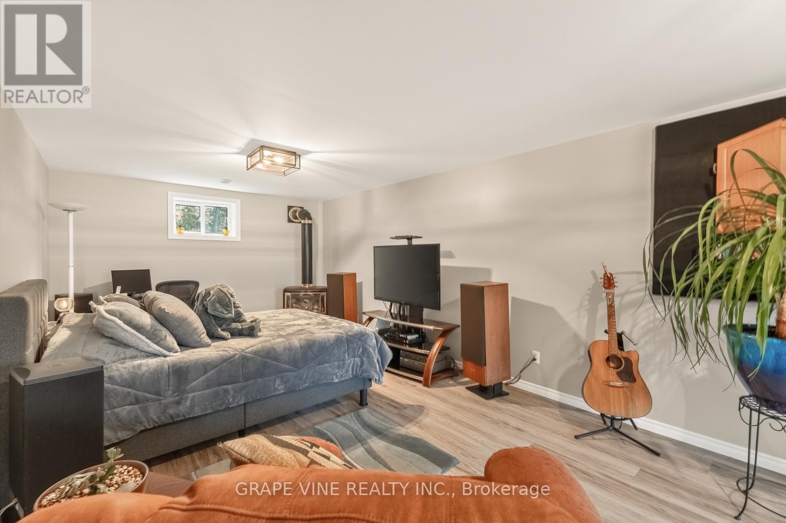 119 Sierra Woods Drive