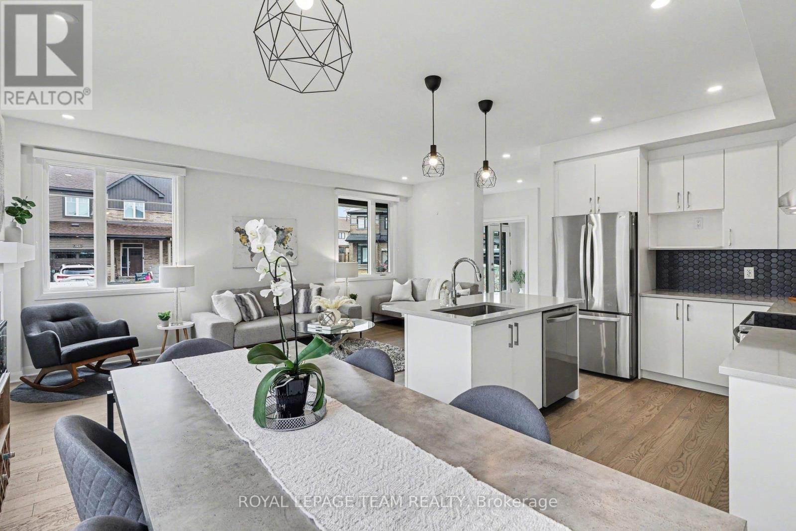 338 Establish Avenue