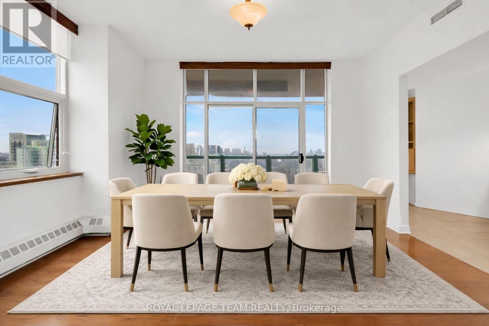 1104 - 131 Wurtemburg Street