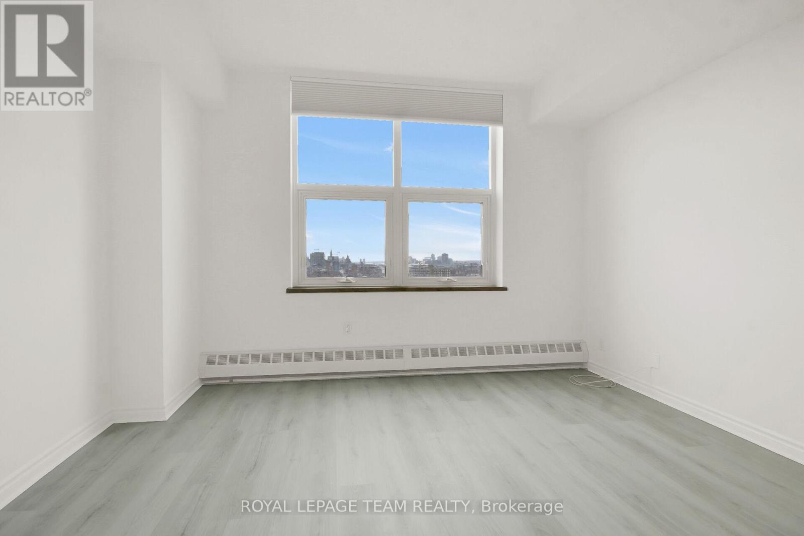 1104 - 131 Wurtemburg Street