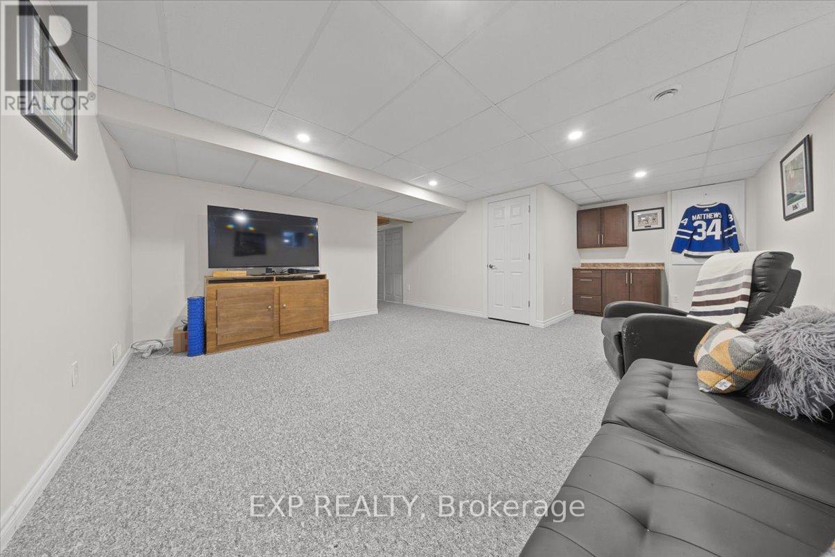 104 Harmattan Avenue