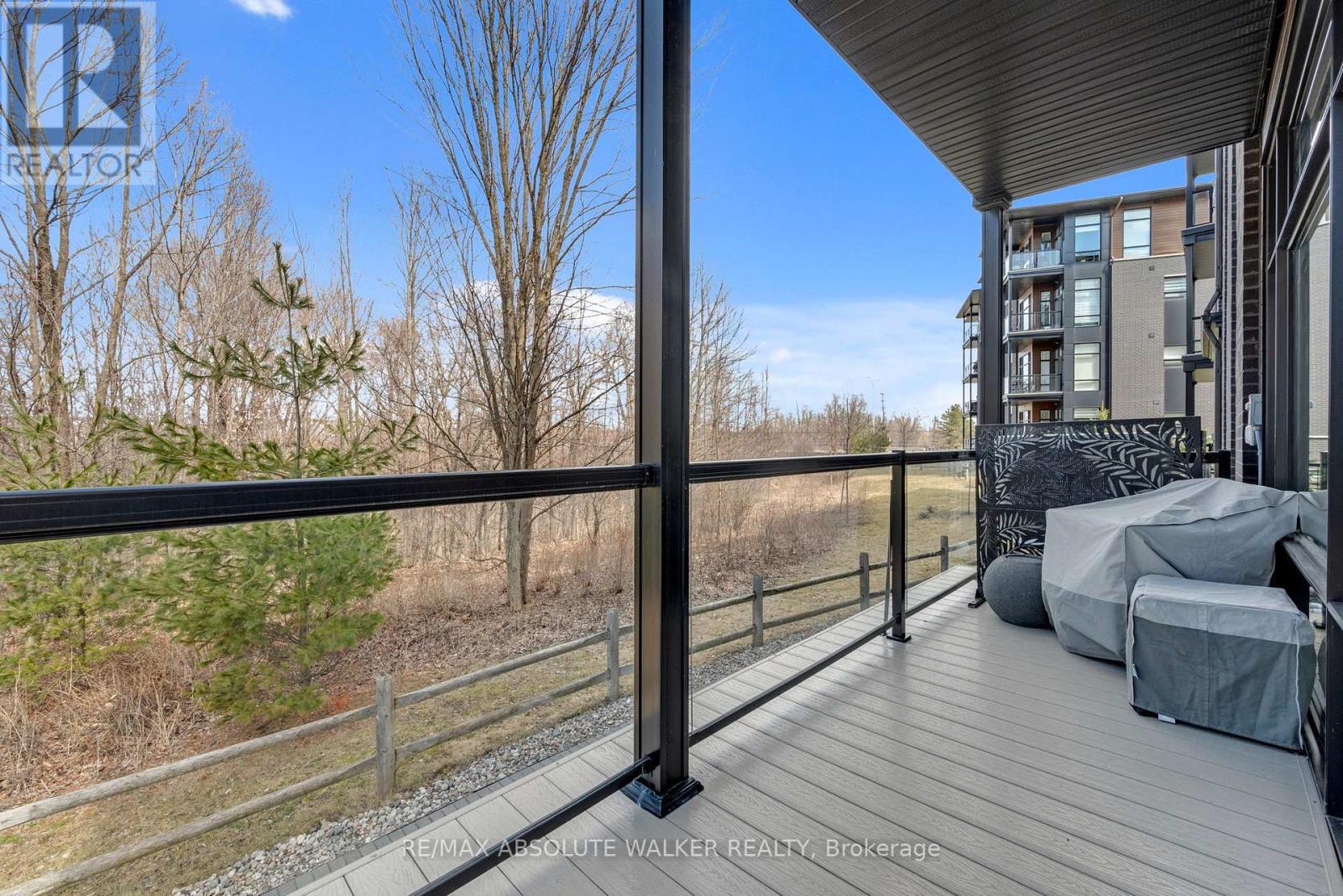 104 - 110 Cortile Private