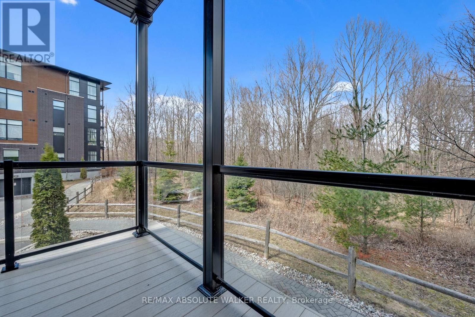 104 - 110 Cortile Private