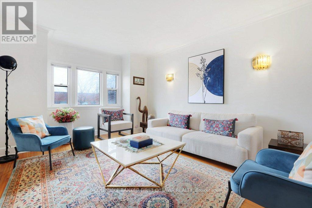 968 Gladstone Avenue