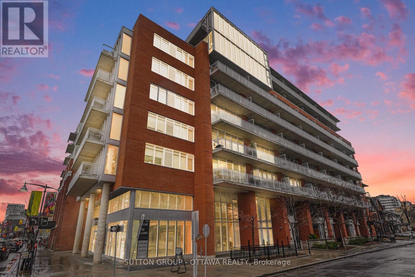 323 - 354 Gladstone Avenue